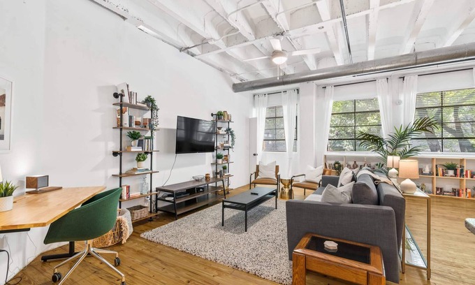 North Druid Hills Apartment | Elegant Apartment near Emory!
