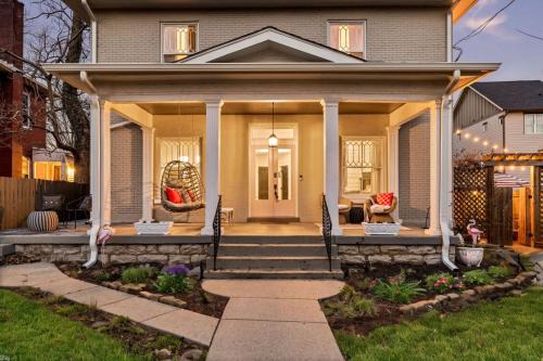 Historic Waverly House | Elegant Elliott-2 Units-Hot Tub-Mins to 12 South
