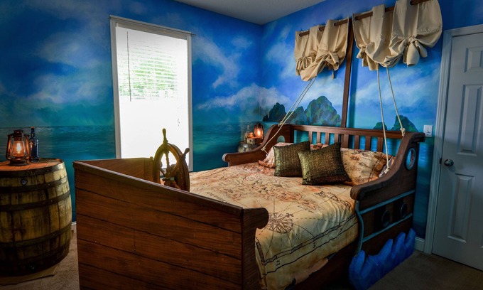 Mars Hill House | Elegant Home Theater and Themed Rooms Mountain Retreat Sleeps 12
