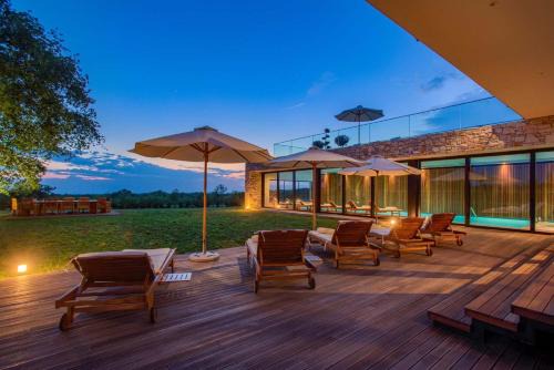 Jasenovica Villa | Elegant Istria Villa 18M Private Pool Villa Novica Platinum 4 Bedrooms Jacuzzi Sauna And Gym