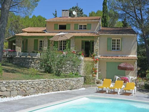 Beaucaire Villa | Elegant Mansion in Provence