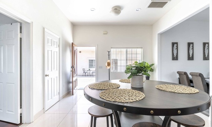 South San Gabriel House | Elegant Retreat Modern Comforts Prime Location