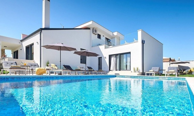Kastel Villa | Elegant Villa Dolcea with a swimming pool