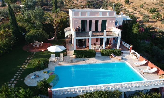 Kilada Villa | Elegant villa in Porto Heli