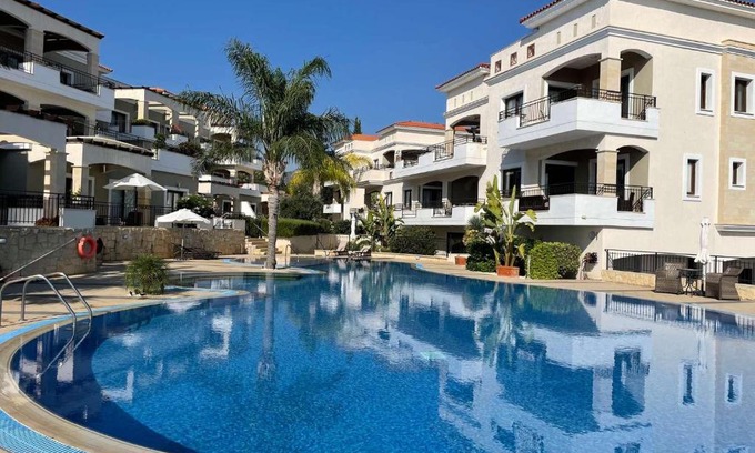 Peyia Town Apartment | Eleona's Royal Gardens By Yiota - Luxury 2 Bed Apartment in Exclusive Complex
