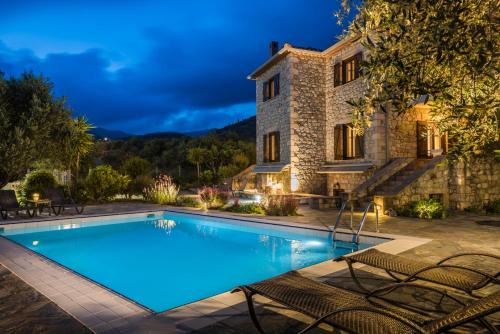 Kardamyli Apartment | Eleonas Houses - Kardamili's Acqua Bliss