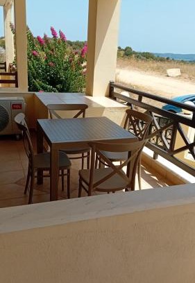 Nea Rodha Apartment | Elia
