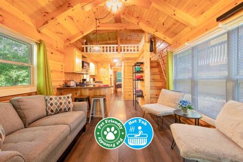 Lookout Valley Neighborhood Association House | Elise Cabin Forest Retreat 5 Mins To Downtown