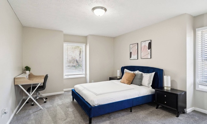 College Park Apartment | Elite at Cityview 19a I Spacious 2Bed 1.5 Bath