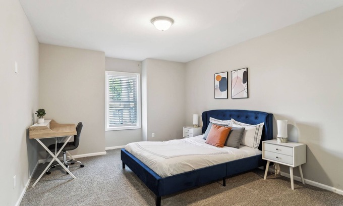 East Point Apartment | Elite at Cityview 32A I Spacious 2 Bed 2 Bath