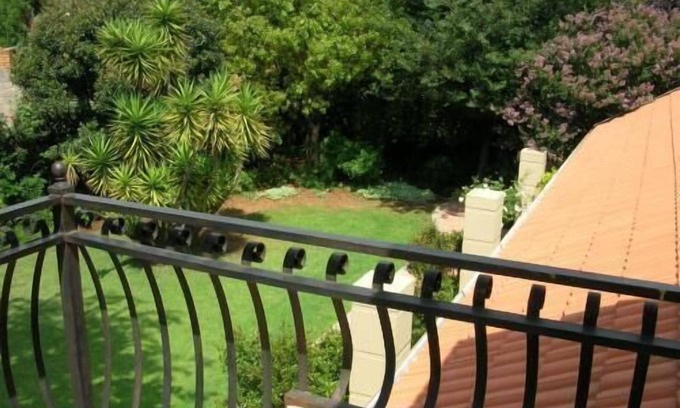 Ekurhuleni House | Elizabeth Lodge