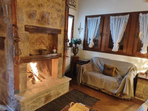 Arachova Villa | Elizabeth's house 1