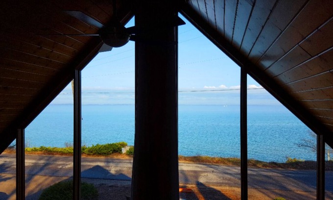 Traverse City Cabin | ELK RAPIDS SUNSET CHALET - Sandy Beach frontage & Sunset over the bay