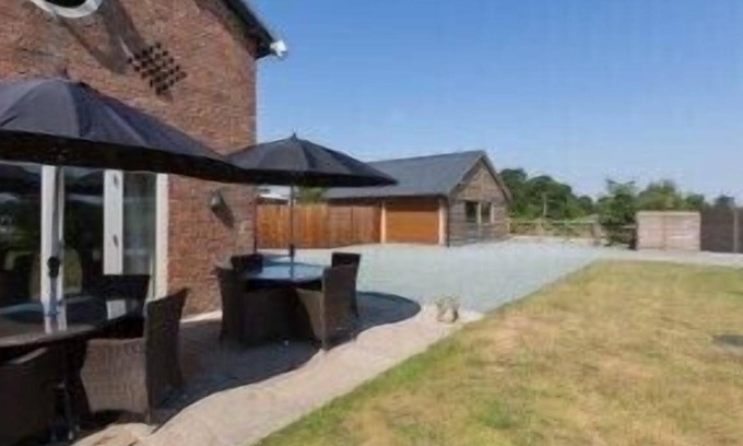 Welshampton Cottage | Ellesmere Welshampton shropshire