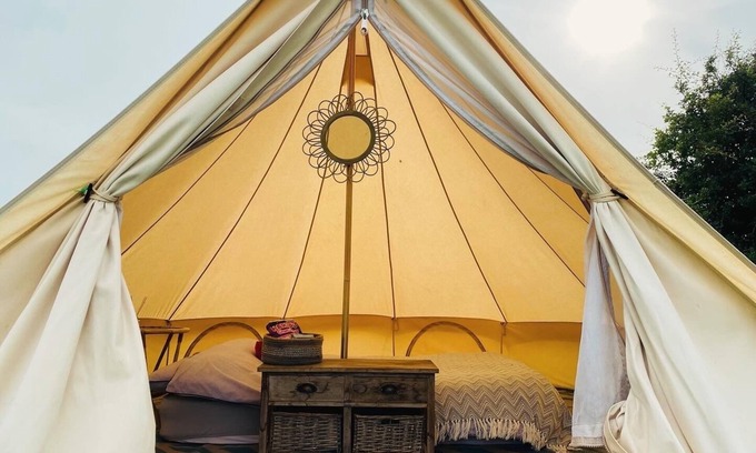 Llanfaethlu Cabin | Elm - Bell tent 2-4 person Anglesey, North Wales