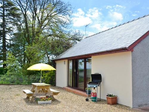 Llanybri House | Elm View-W42961