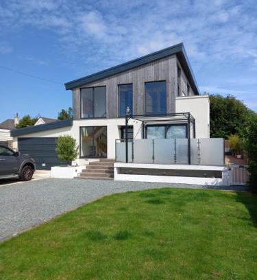Middleton-on-Sea House | Elmer belle beach Bognor regis accommodation