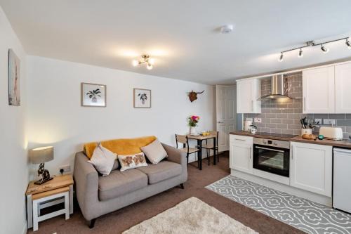 Rothbury House | Elmsleigh Nook