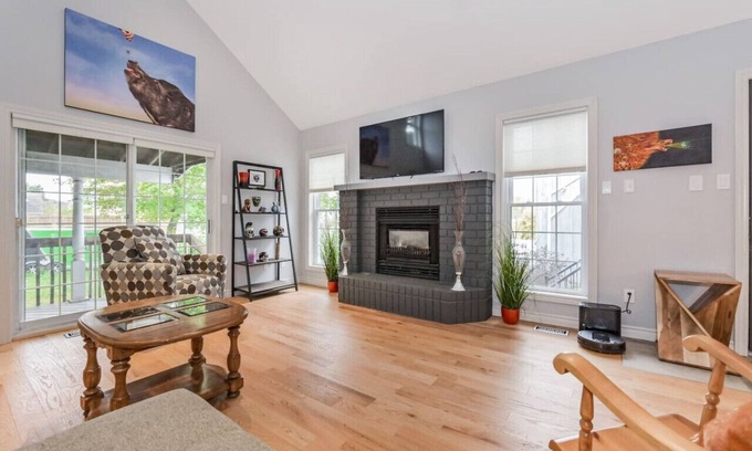 Elora Condo | Elora Grandeur: The Pinnacle Retreat"