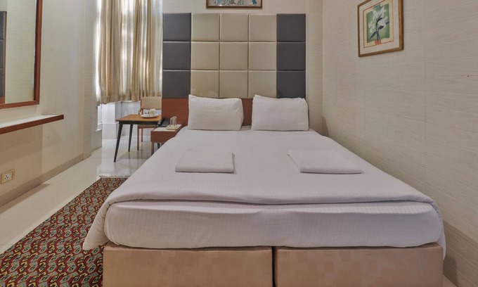 Fort Hotel | Elphinstone Hotel