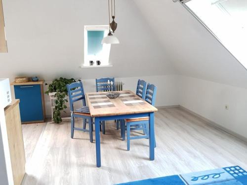 Garding Apartment | Elvira