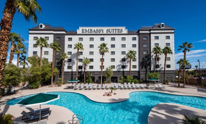 Las Vegas Hotel | Embassy Suites by Hilton Las Vegas