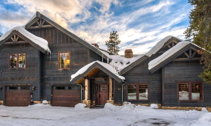 Fraser House | Emberwood Lodge | Winter Park, Colorado