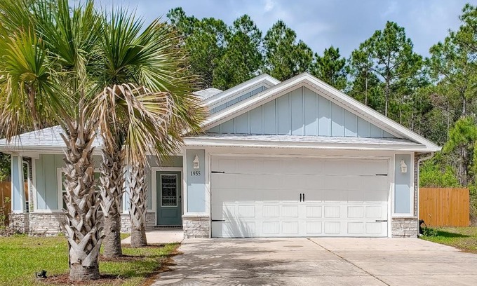 Navarre House | Emerald Coast Cottage