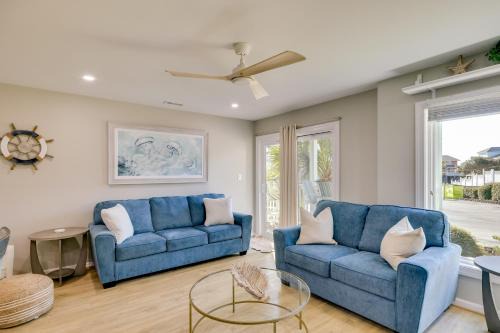 Emerald Isle Apartment | Emerald Isle Condo with Indoor Pool and Beach Access!