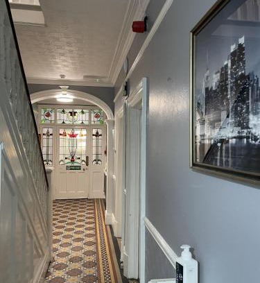 Fulford House | Emerald Residence