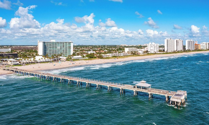 Deerfield Beach Apartment | Emerald Seas Deerfield Beach Club