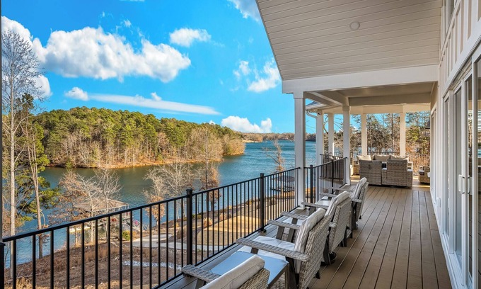 West Union House | Emerald Shores at Lake Keowee - New construction!