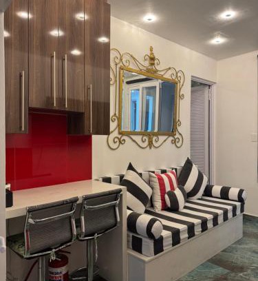 Humewood Apartment | Emerald Suite Summerstrand