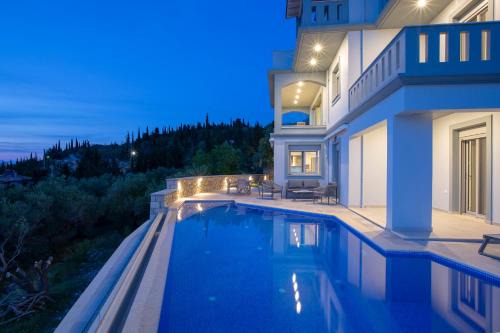 Kalamitsi Apartment | Emilia Villas