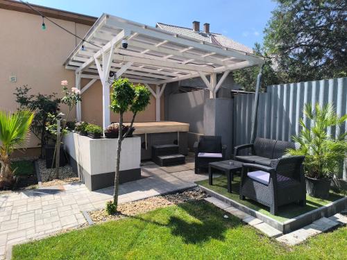 I.Eger Apartment | Emmabella Apartmanok Eger