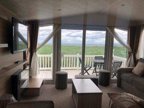 Whitley Bay Apartment | Emmanuel Holiday Home
