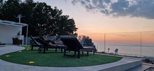 Piano di Sorrento Bed & Breakfast | En Suite Bedroom Blue Moon