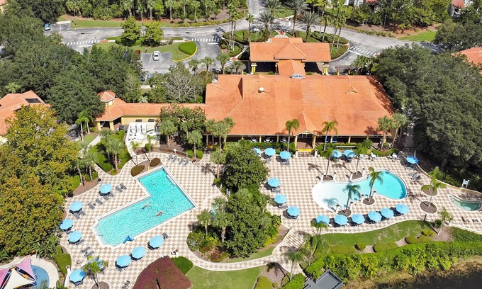 West Kissimmee Apartment | Encantada Resort Vacation Townhomes by IDILIQ