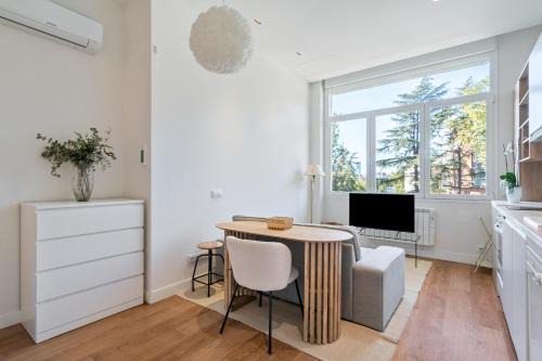 Colina Apartment | Encantador estudio Chamartin