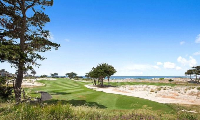 Del Monte Forest House | Encanto - Pebble Beach Home - MPCC Golf and Ocean Views