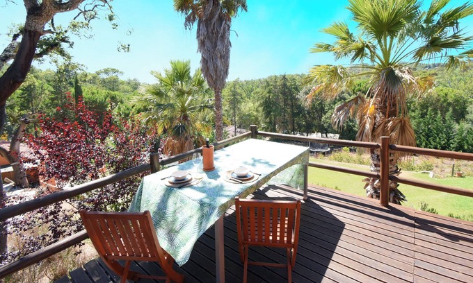 Sao Sebastiao House | Encanto Rústico: o Retiro Perfeito Serra-mar na Serra D'arrábida