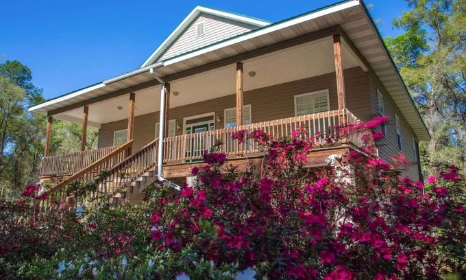 Mayo House | Enchanted Forest Dream Stay- Suwannee River Valley