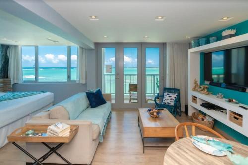 Isla Verde House | Enchanted Honeymoon Isla Verde Beachfront