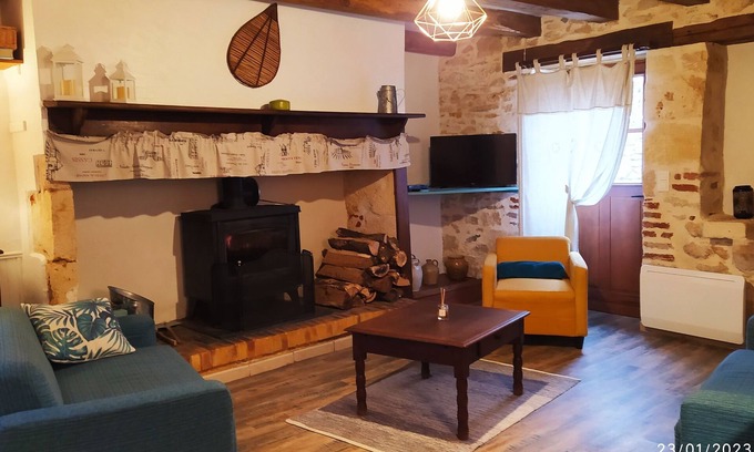 Soturac Cottage | Enchanting and bucolic setting ideal for family holidays.