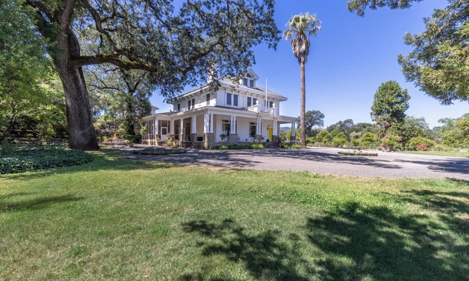 Asti Other | Enchanting Colonial Estate in Sonoma County's Alexander Valley Wine Appellation
