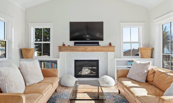 Opal Cliffs House | "Endless Summer" Home - stunning ocean views!