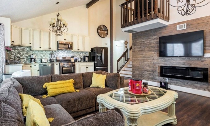 George Bush Park/Eldridge House | Energy corridor Luxury 3 Bedroom Home with Xbox