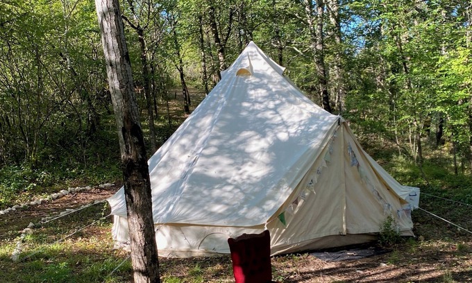 Penne-d'Agenais RV Rental | Enjoy a comfortable night sleep in a safari tent on our eco campsite