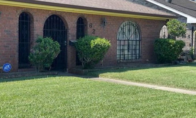 Old Aurora House | Enjoy a Delicious Summer While Staying in this Lovely Home in Enchanting NOLA!