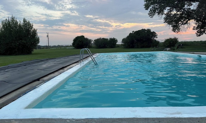 Lovell Other | Enjoy a Little Slice of Farm Life! - sleeps 10+, pool, hot tub- Lovell WY